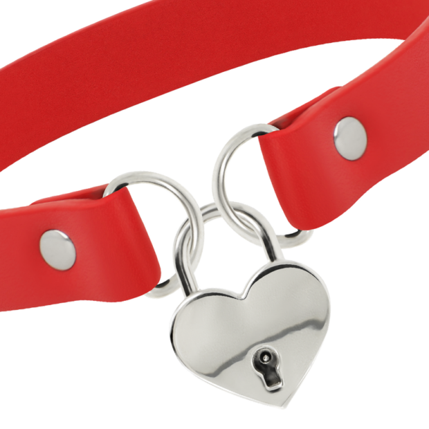 COLLAR CUERO VEGANO ROJO ACCESORIO CORAZÓN CON LLAVE